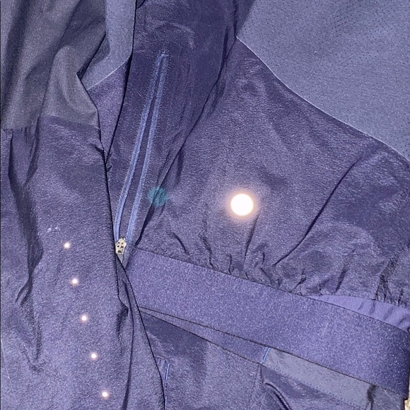 Lululemon spring jacket - Picture 2 of 2